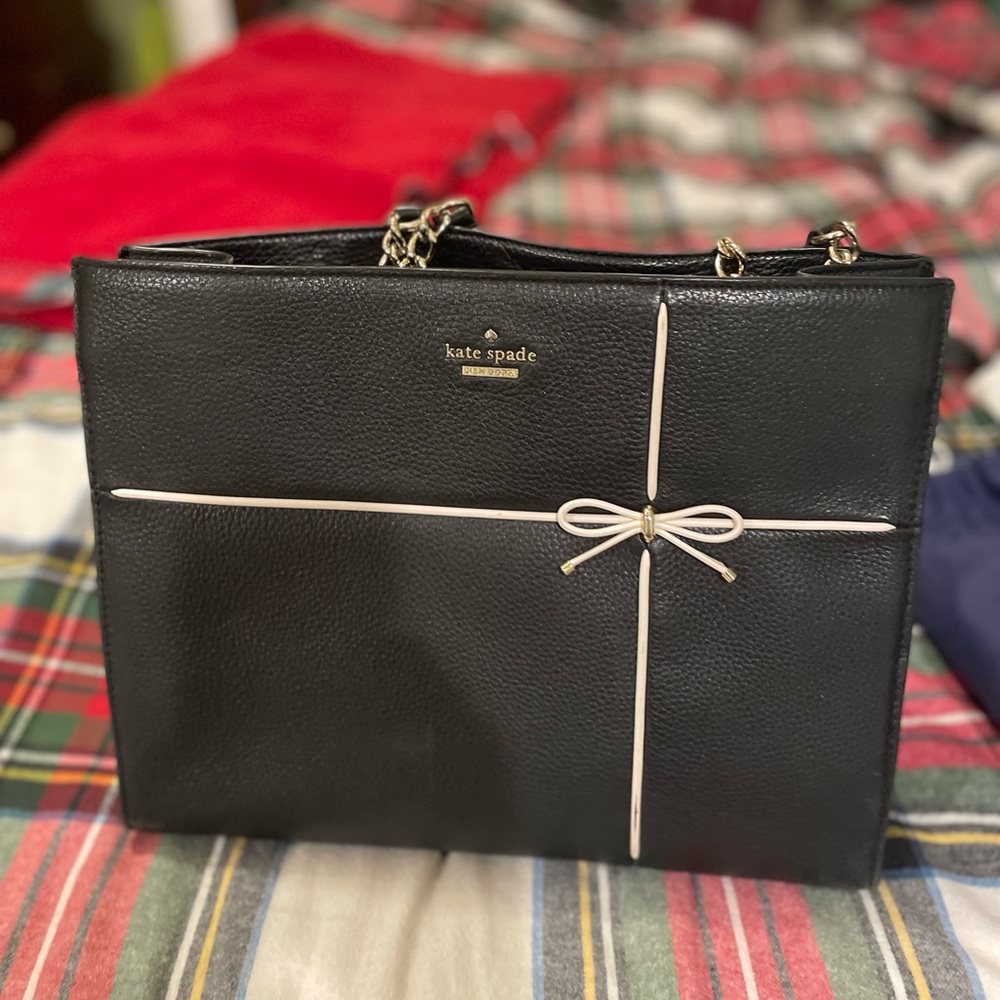 Kate Spade Black Tote with Gold Chain and White Bow Accent - Picture 2 of 6
